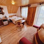Górski Pałacyk Kompleks Obiektów 4*