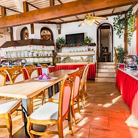 Gorski Palacyk Kompleks Obiektow Bed and Breakfast 3*