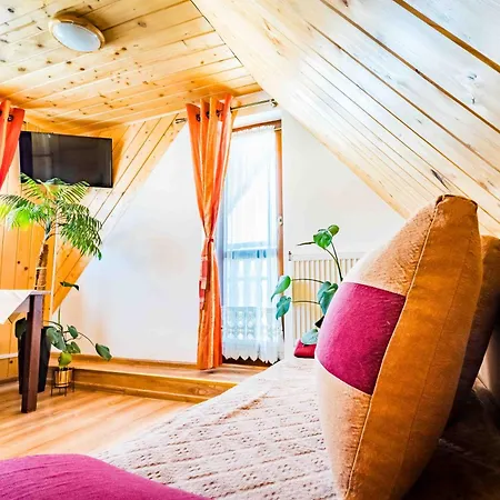 Gorski Palacyk Kompleks Obiektow Frühstückspension 4*