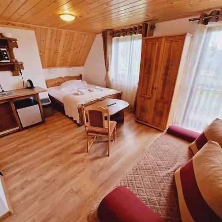 Górski Pałacyk Kompleks Obiektów 3*