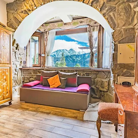 Gorski Palacyk Kompleks Obiektow Bed & Breakfast 4*