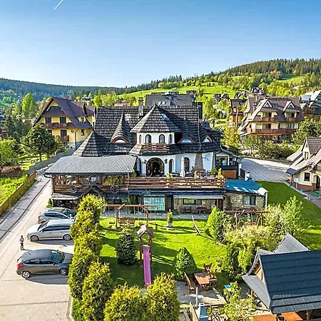 Gorski Palacyk Kompleks Obiektow Panzió