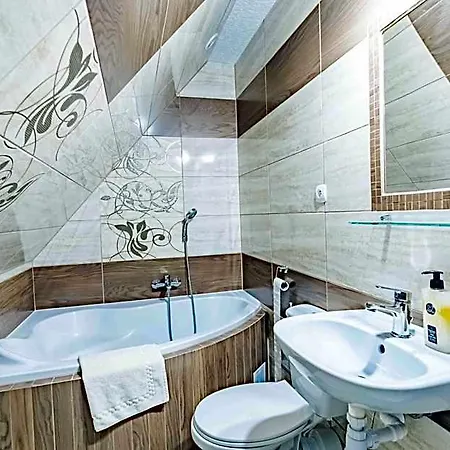 Gorski Palacyk Kompleks Obiektow Bed & Breakfast 4*