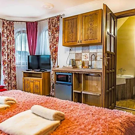 Gorski Palacyk Kompleks Obiektow Bed & Breakfast 4*