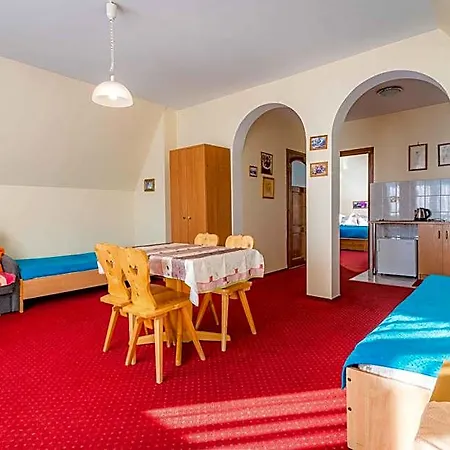 Gorski Palacyk Kompleks Obiektow 4*