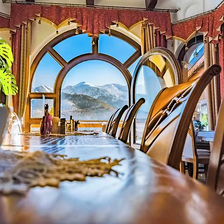 Gorski Palacyk Kompleks Obiektow Bed & Breakfast 4*