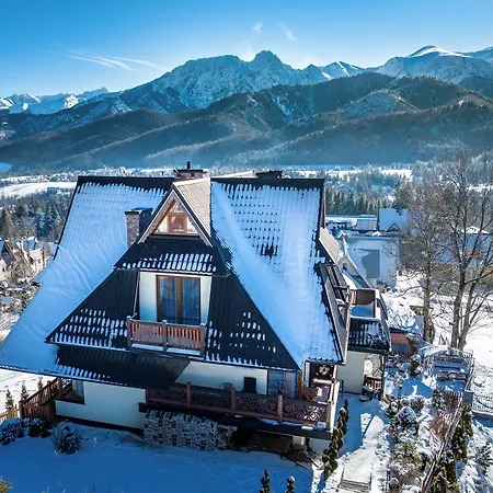 Bed & Breakfast Gorski Palacyk Kompleks Obiektow 4*